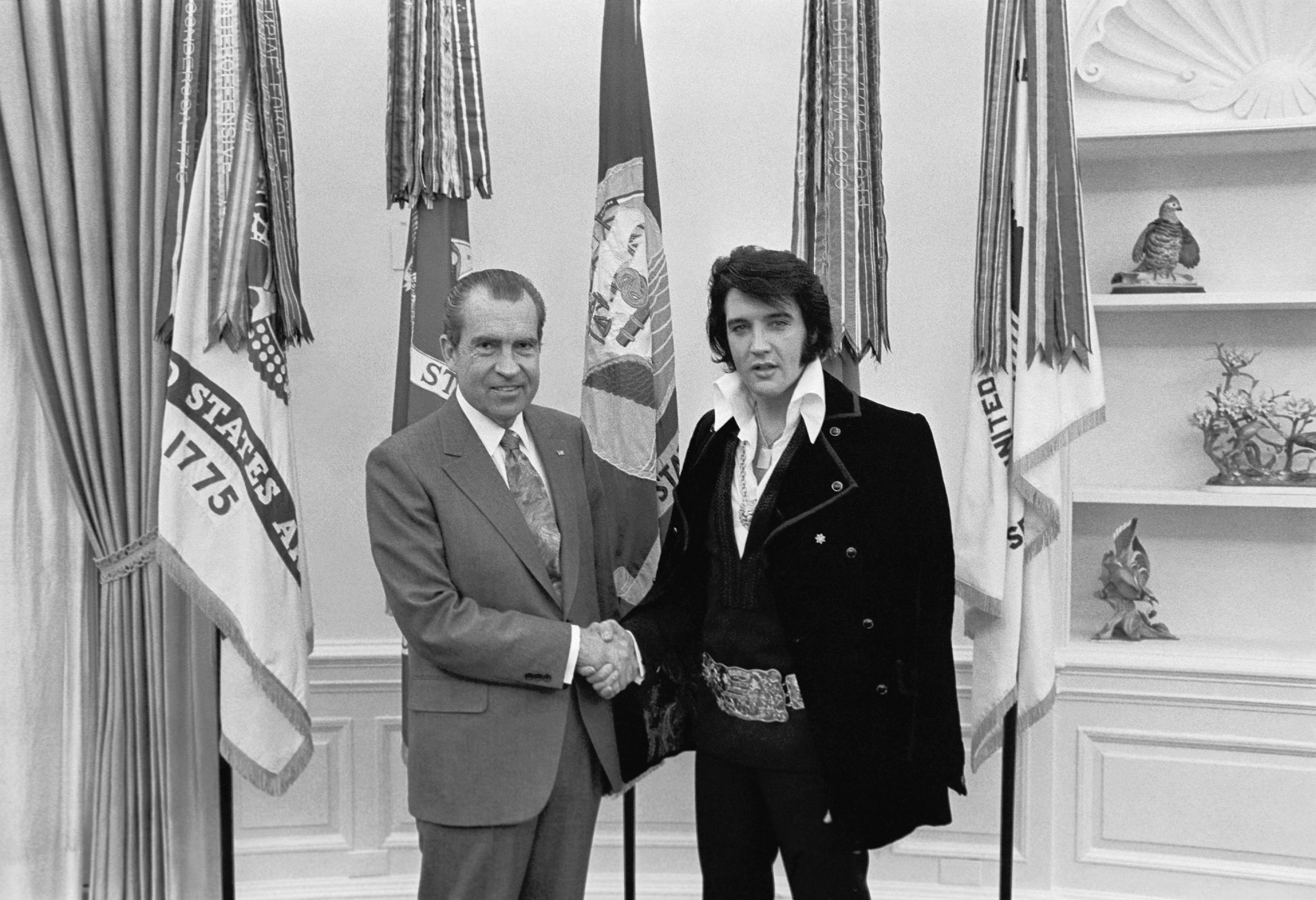 Elvis-and-Nixon-historical